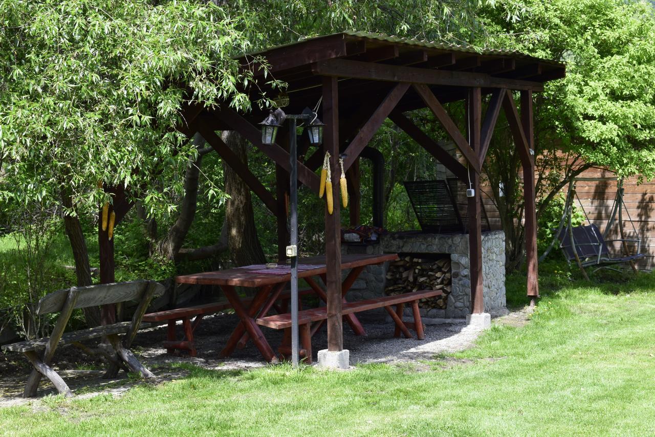 Moara De Piatra Hotel Carta  Luaran gambar